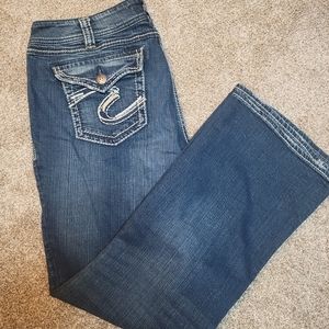 Silver jeans size 18, 32 length.  Bootcut.